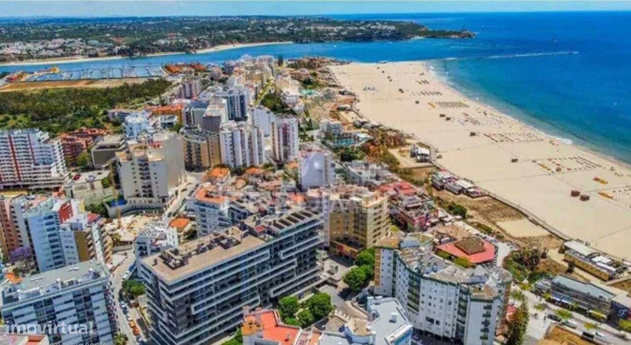 Apartamento T2 com Garagem e Vista Mar, Praia da Rocha - Grande imagem: 5/40