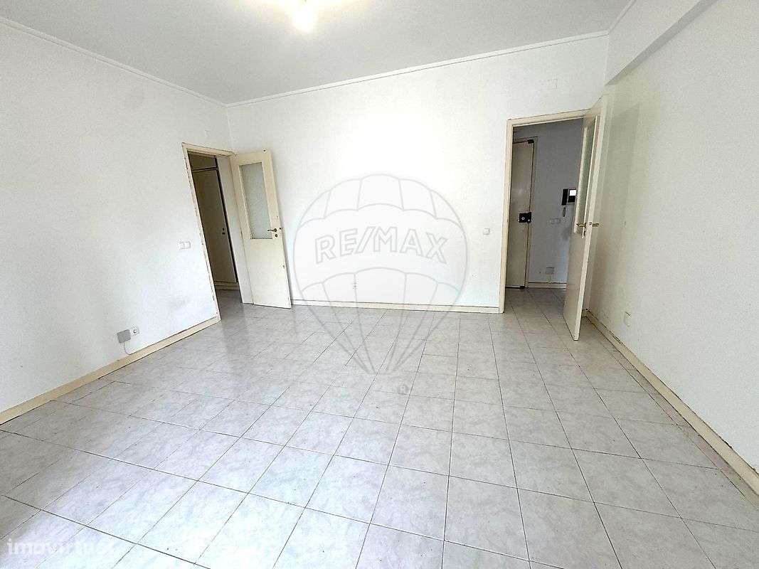 Apartamento T1 para arrendamento - Grande imagem: 4/12