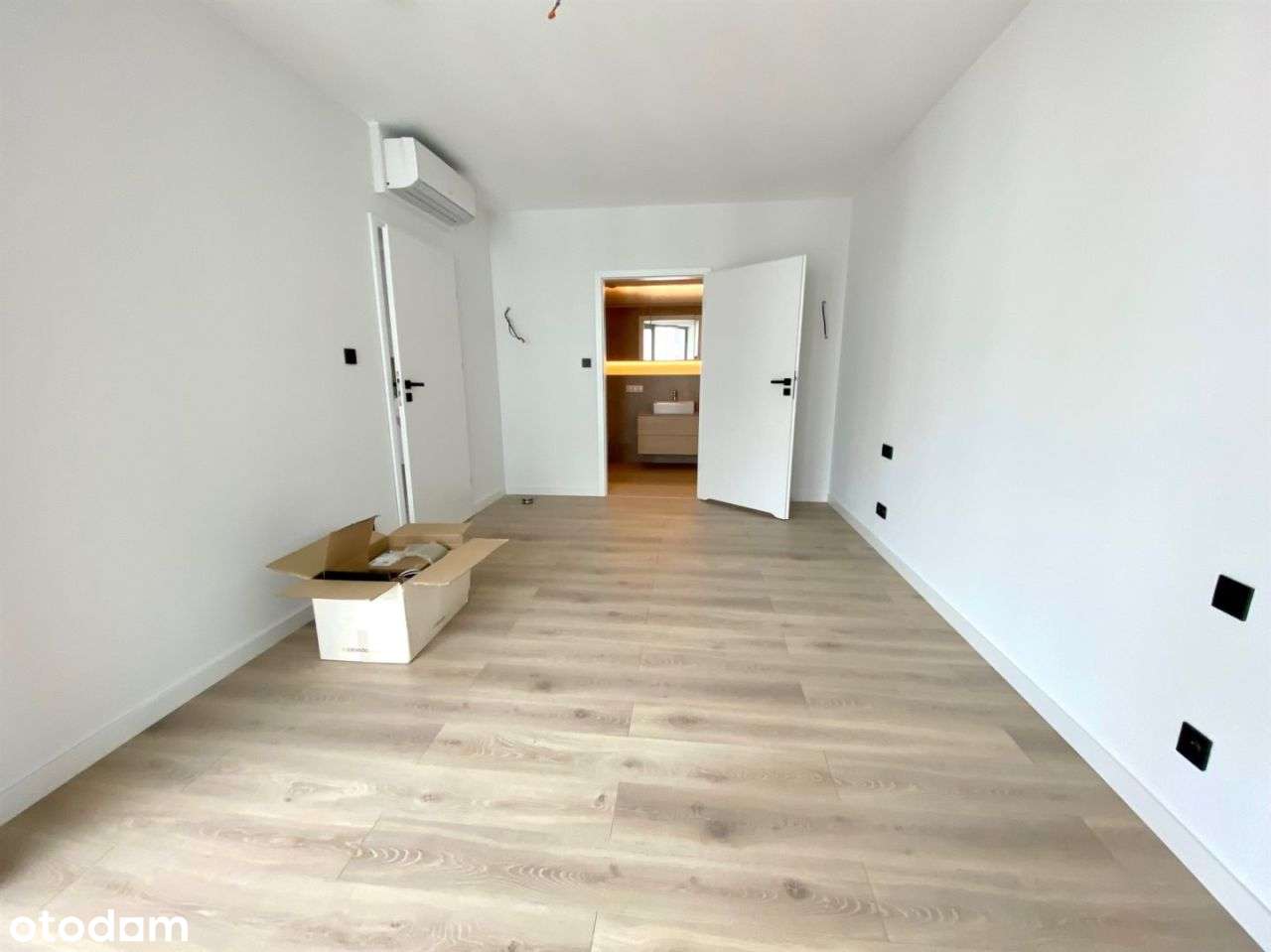 Apartament 3-pokojowy, VI pietro, Pinea, okazja!-5