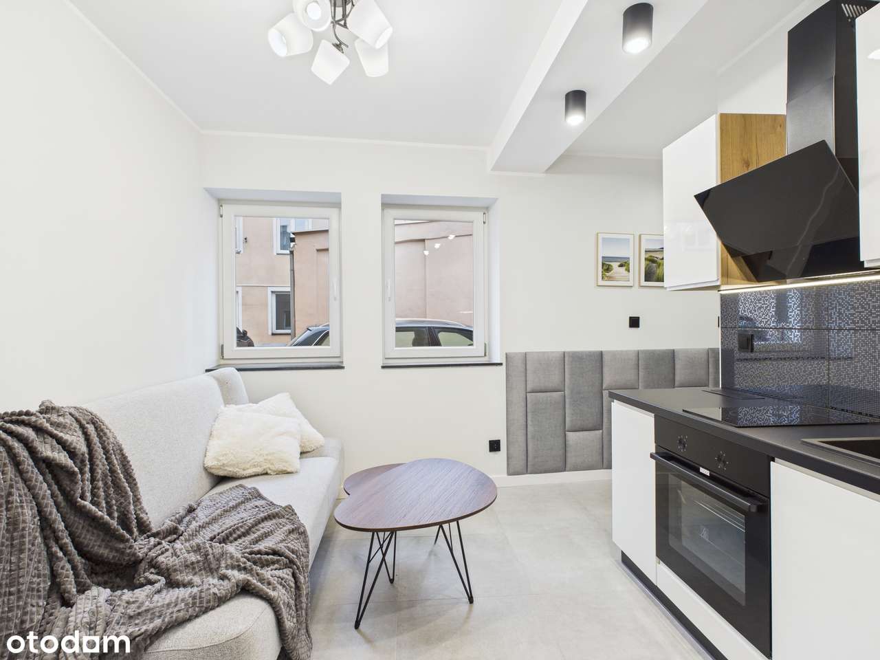 Mieszkanie kawalerka, parter, po remoncie.-0