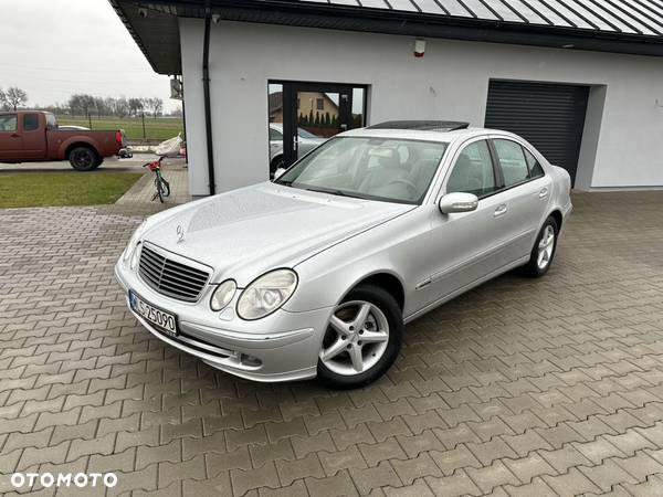 Mercedes-Benz Klasa E 220 CDI T Elegance - 1