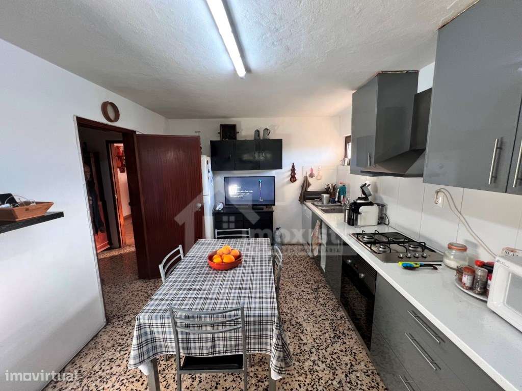 Moradia T5 pronta a habitar em Maças Dona Maria, Alvaiázere-3