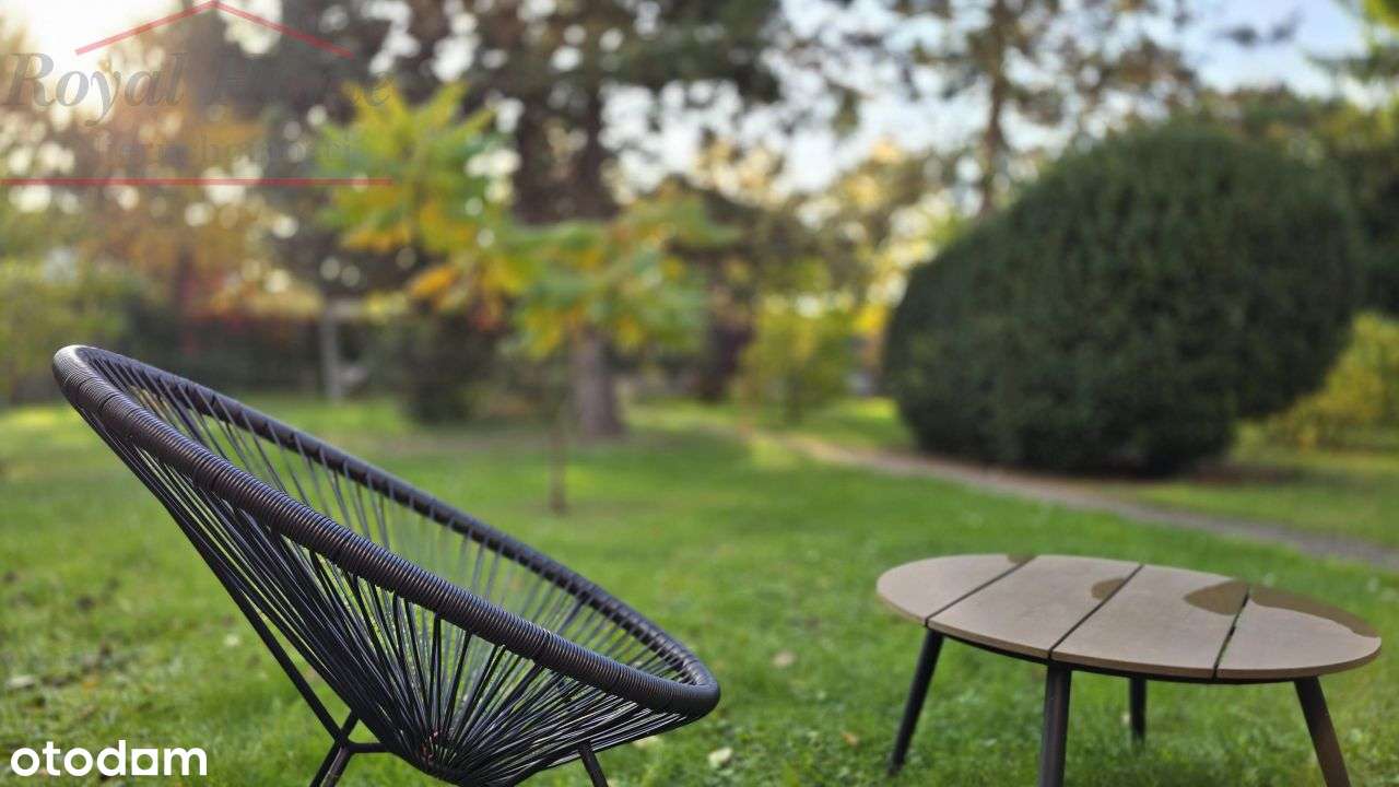 Przestronny, b. ładny, wolnostojący dom na Zaciszu-3