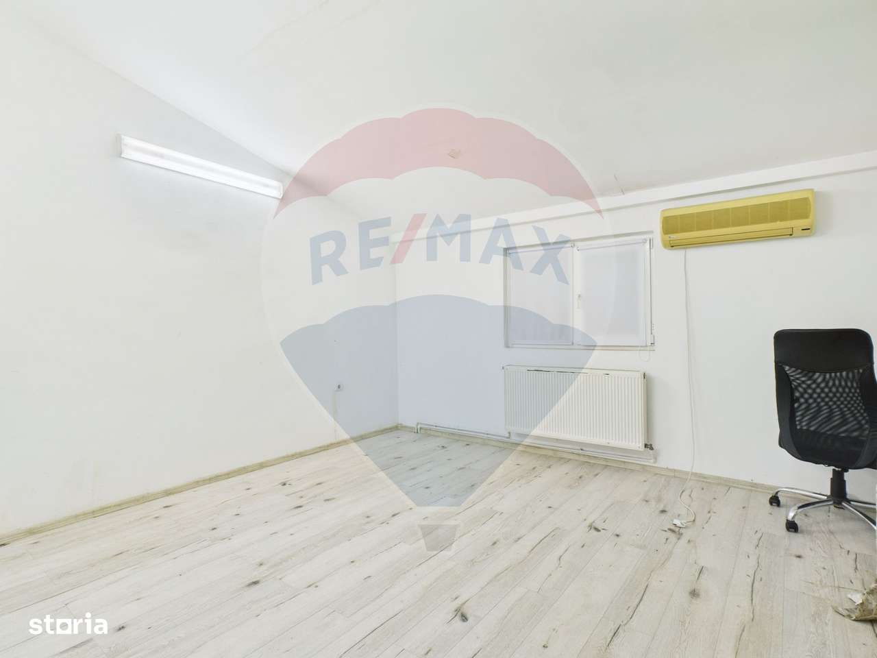 Casa / Spațiu comercial cu 5 camere si 300mp curte, in Bd. Gloriei - Imagine principală: 5/20