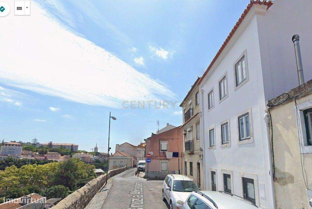 Apartamento T1 com jardim em Alcântara, em edifício em reconstrução. - Grande imagem: 3/12