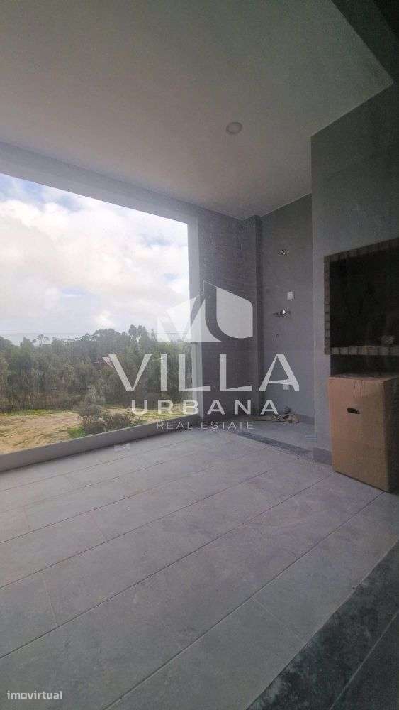 Apartamento T3+1 Duplex em Vale Milhaços-13