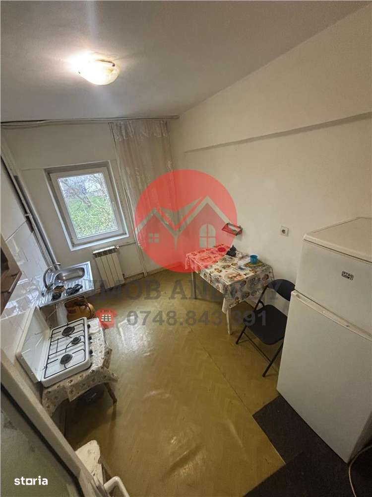 Apartament 2 camere, decomandat, central – aproape de Piata Nou-3