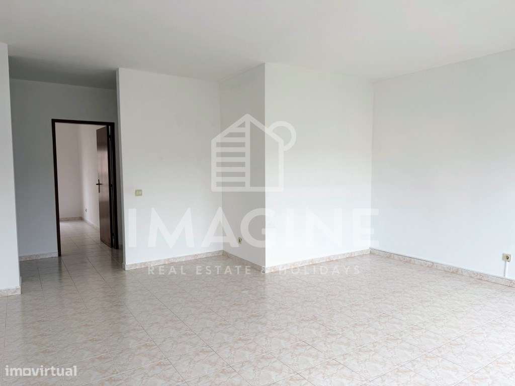 Apartamento com dois quartos para arrendar em Setúbal - Grande imagem: 5/17