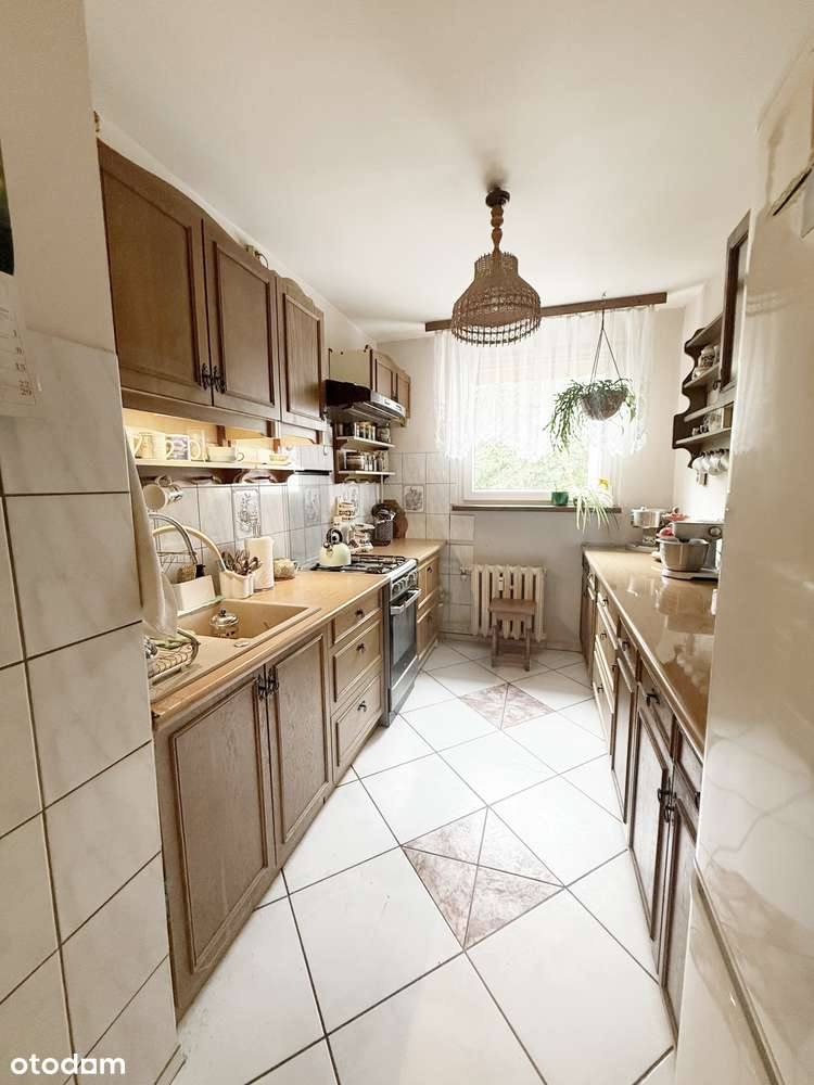 tylko tu  ładne 2/3 pokojowe os. Pomorskie-8