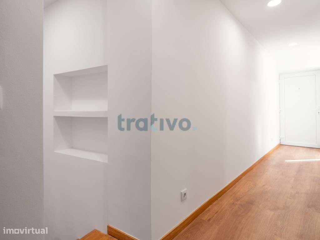 Moradia T2 Totalmente Reabilitada | Zona exterior com 45 m² | Santa...-3