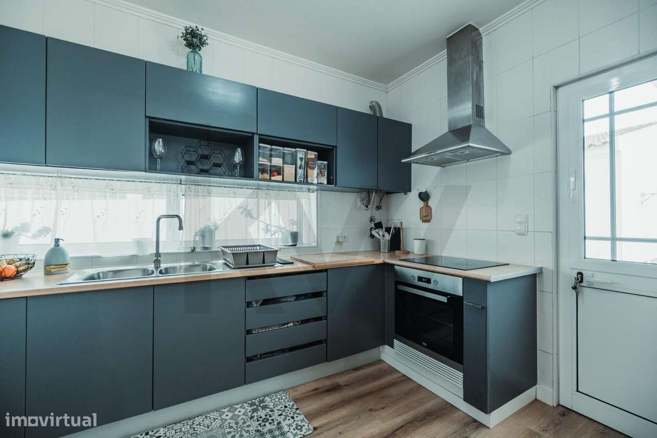 Moradia T2+1 com Garagem - Ponta Delgada-13