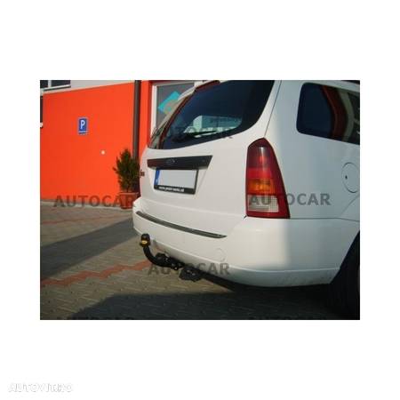 Carlig de remorcare pentru FORD FOCUS - Combi, (DNW) - sistem semidemontabil -cu suruburi - tip 3xxx - din 1998 pana 2005/02 - 5