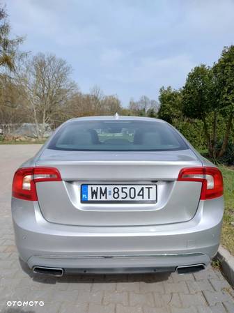 Volvo S60 - 9