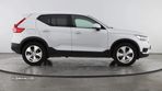 Volvo XC 40 1.5 T3 Momentum Geartronic - 6