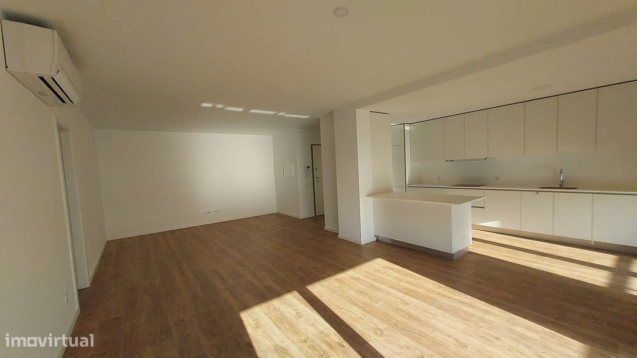 Apartamento T3 novo C/ box- Leiria-6
