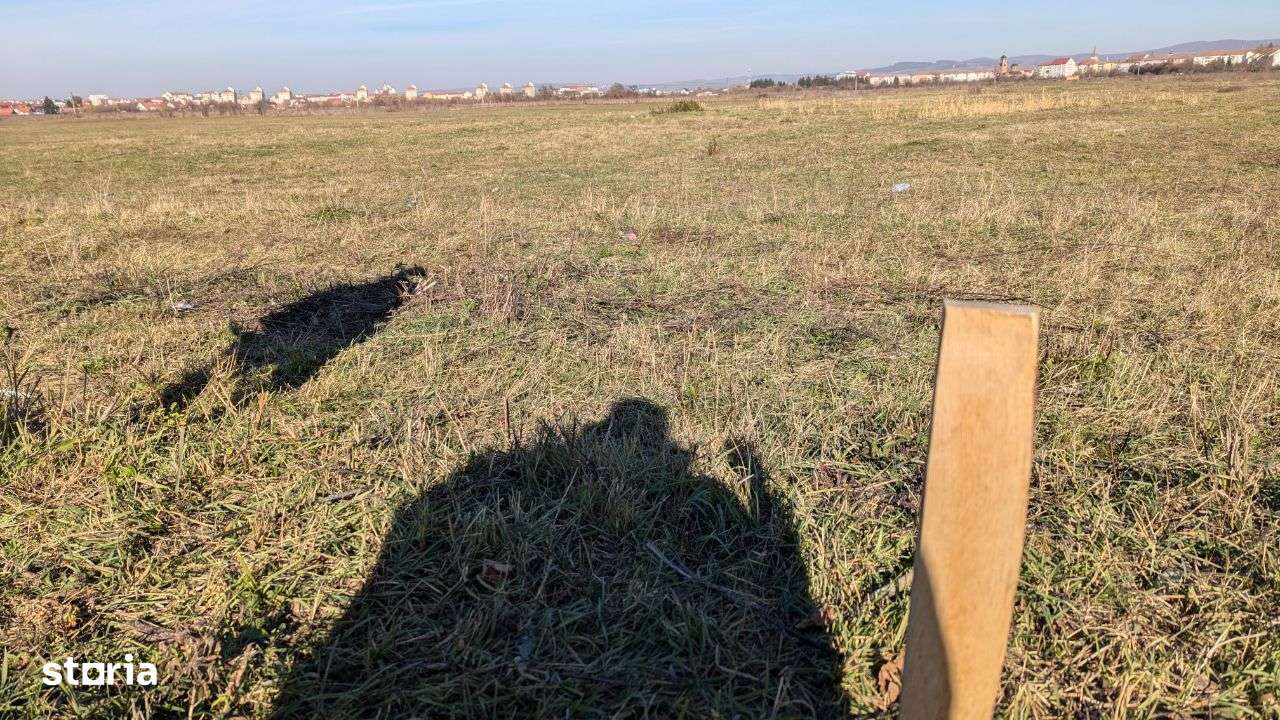 Vand teren intravilan in Campsor - Sibiu ( la strada nou asfaltata ) - Imagine principală: 3/3