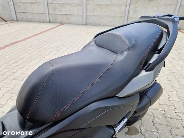 Yamaha X-max - 21