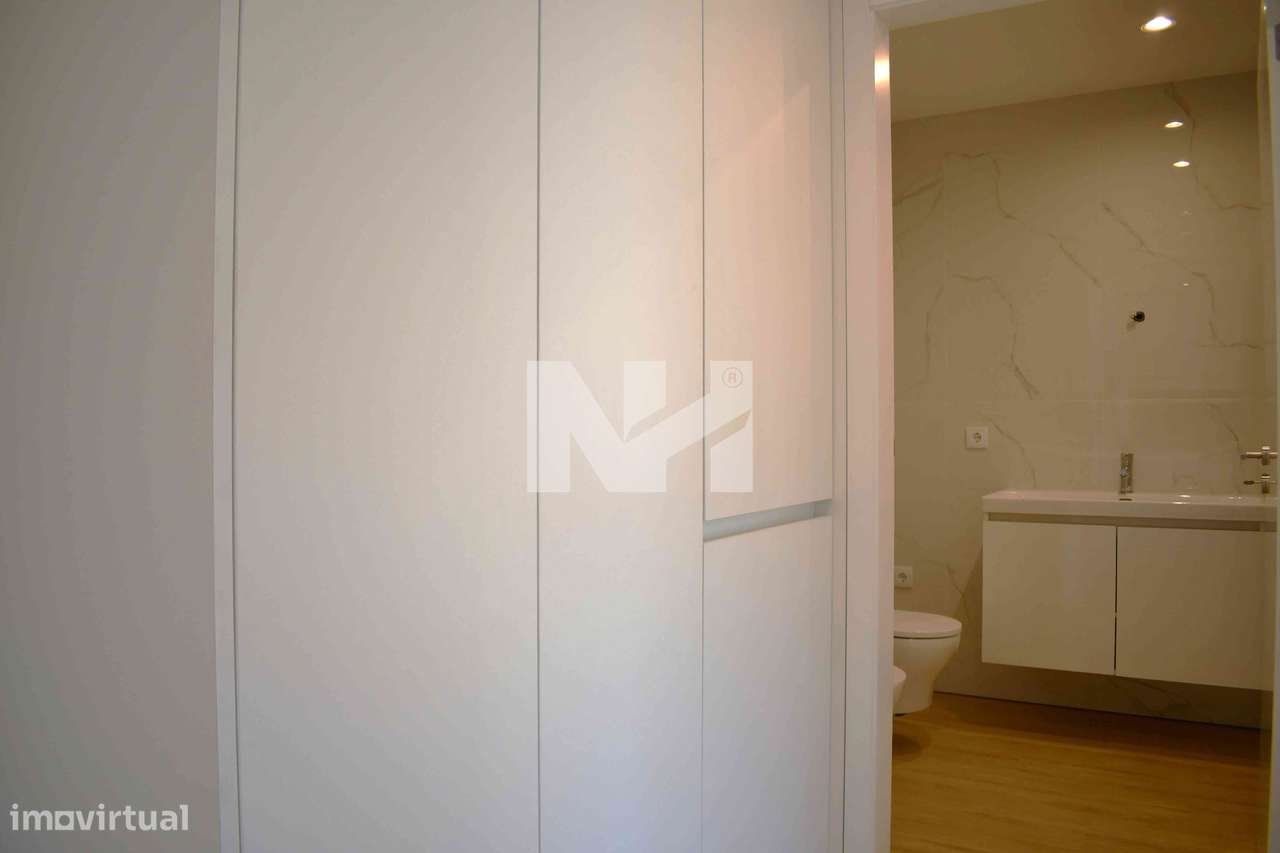 Venda (*) | Apartamento | T1 | Padrão da Légua-13