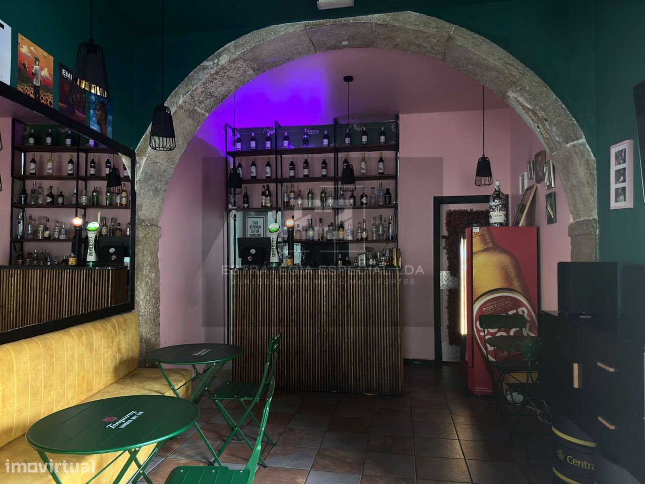 Cais do Sodré / Lisboa  Trespasse Bar - Restaurante Disponivel