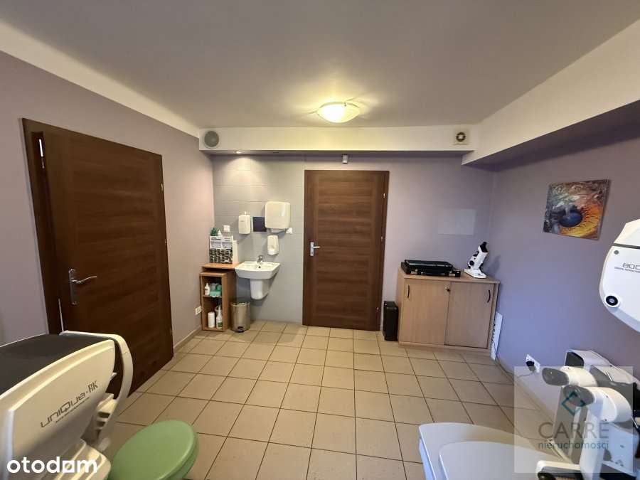 Do sprzedania lokal w Centrum.-8