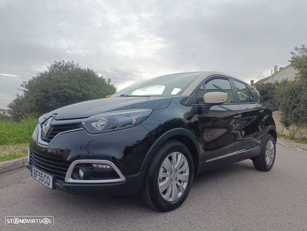 Renault Captur 1.2 TCe Exclusive EDC - 17