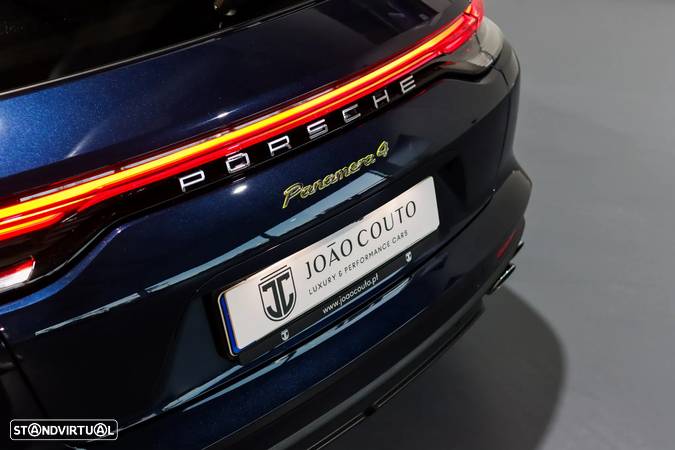 Porsche Panamera Sport Turismo 4 E-Hybrid - 17