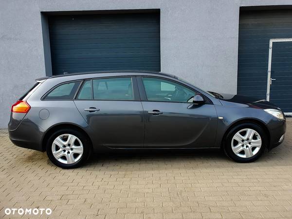 Opel Insignia - 15