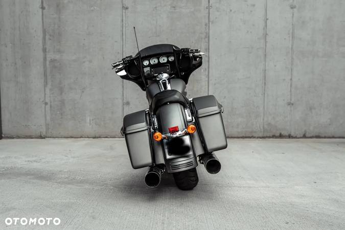 Harley-Davidson Touring Street Glide - 5