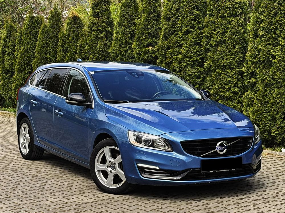 Volvo V60 I [2010 - 2018] D4 Geartronic Momentum 2014