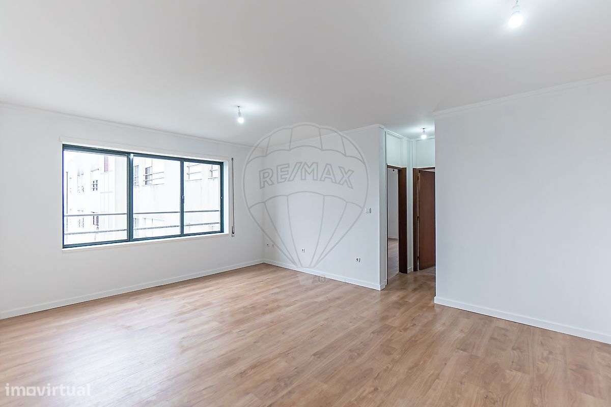 Apartamento T2 para venda - Grande imagem: 1/36