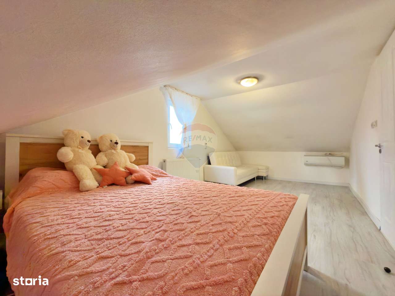 Casă cu 5 camere de vânzare în zona 3 Insule, Arad-13
