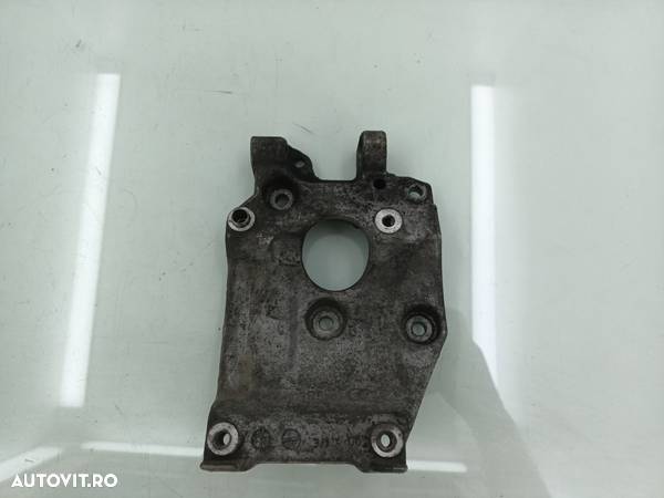 Suport compresor clima Ford FOCUS 2 G8DB 1.6 TDCI 2004-2012  96 467 195 80 - 1