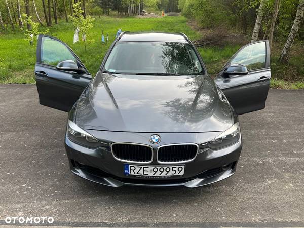 BMW Seria 3 316d - 1