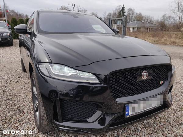 Jaguar F-Pace 3.0 V6 AWD S - 11