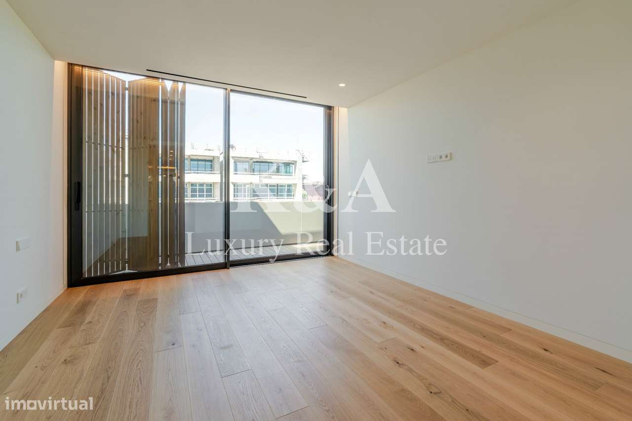 Penthouse T4+1 na Foz com piscina e Vista Mar-14