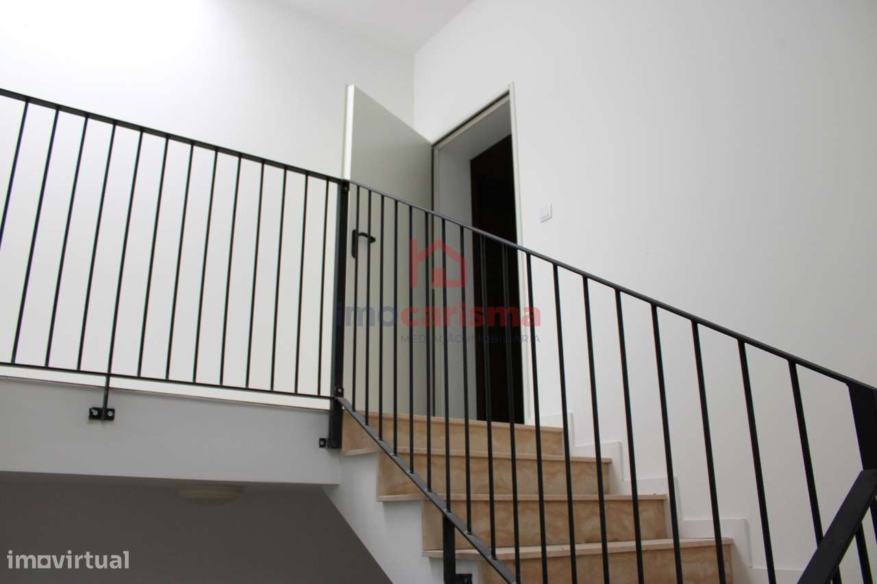 Apartamento T3 Novo, No Último Piso, Centro de Paços de Ferreira-38