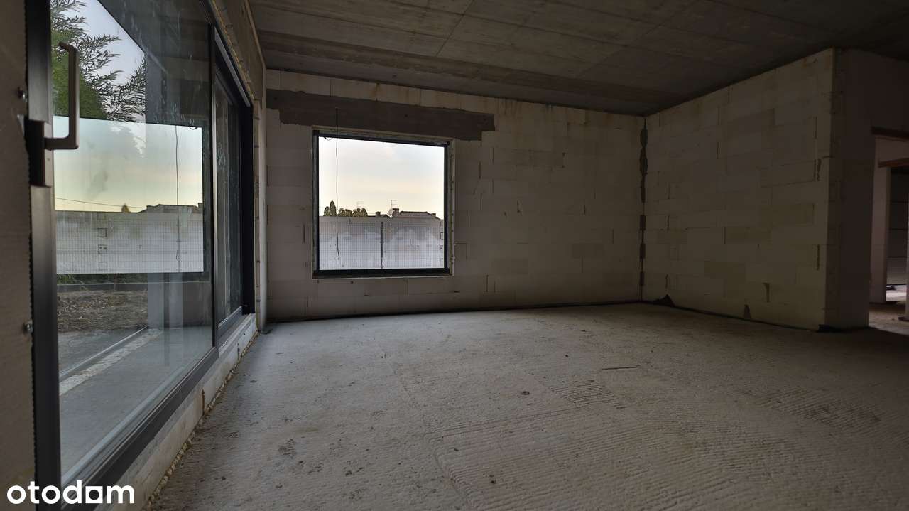 NOWY PRZESTRONNY DOM. MIKOŁÓW KAMIONKA-7