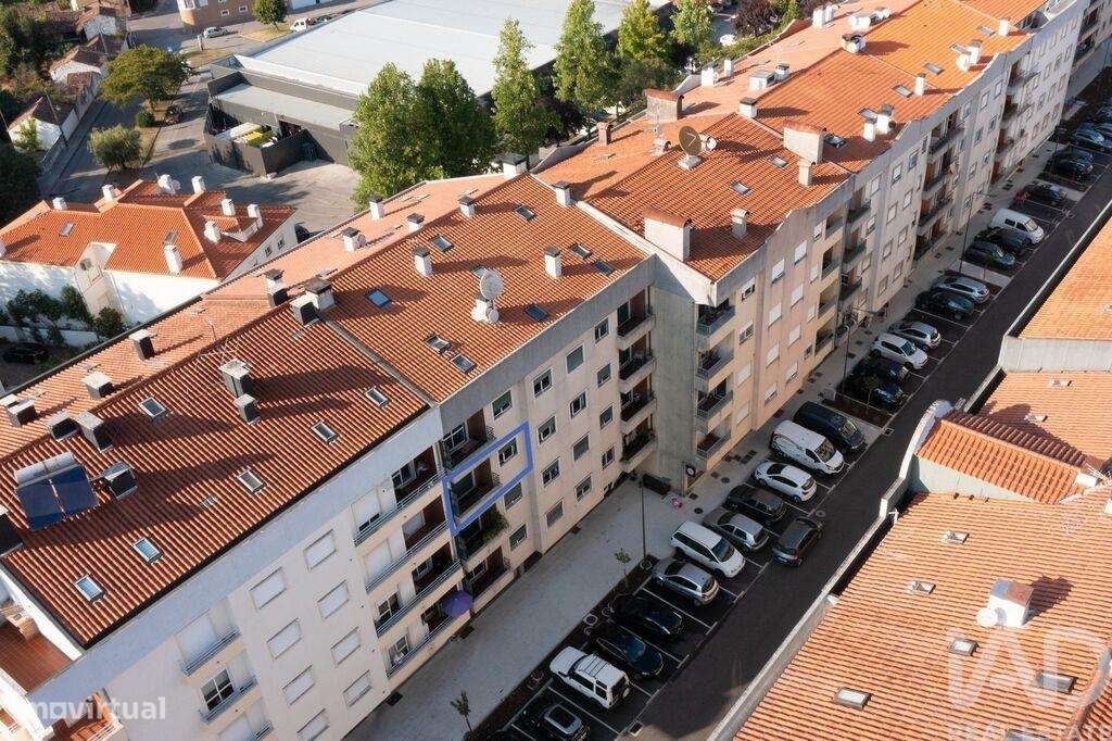 Prédio T3 em Lousã e Vilarinho de 150,00 m2 - Grande imagem: 1/28