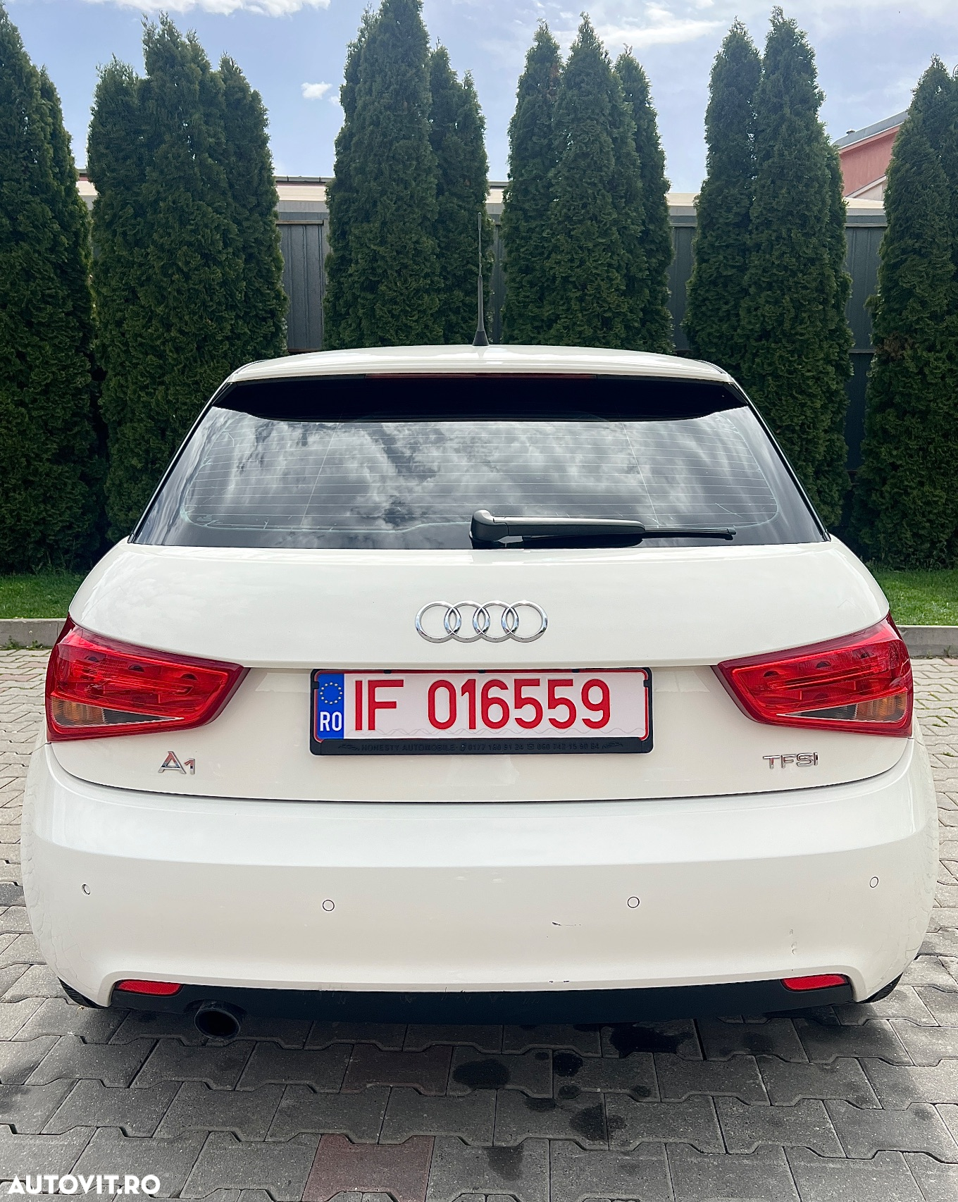 Audi A1 1.2 TFSI S line Sportpaket - 4