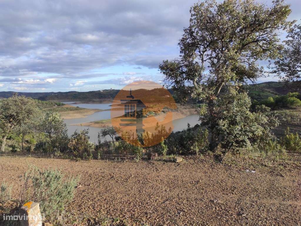 TERRENO COM 55.800 M2 COM POSSIBILIDADE DE CONSTRUÇÃO - ALCARIAS GR... - Grande imagem: 4/28