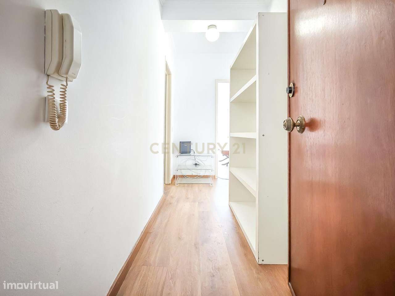 T1 Encantador em Campo de Ourique – 4.º e Último Andar - Grande imagem: 5/15