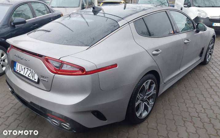 Kia Stinger 3.3 T-GDI V6 GT AWD - 4