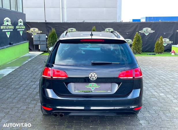 Volkswagen Golf Variant 2.0 TDI Sound - 11