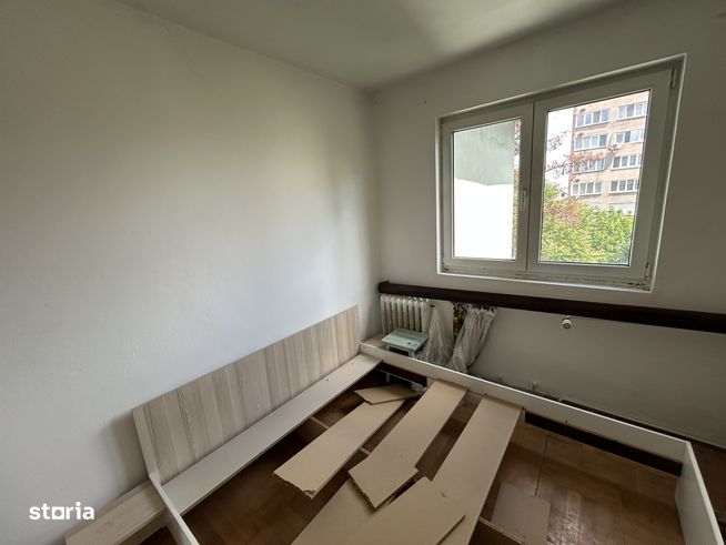 Vand apart.2 cam.Romanilor,et.4/4,cu gaz introdus-4