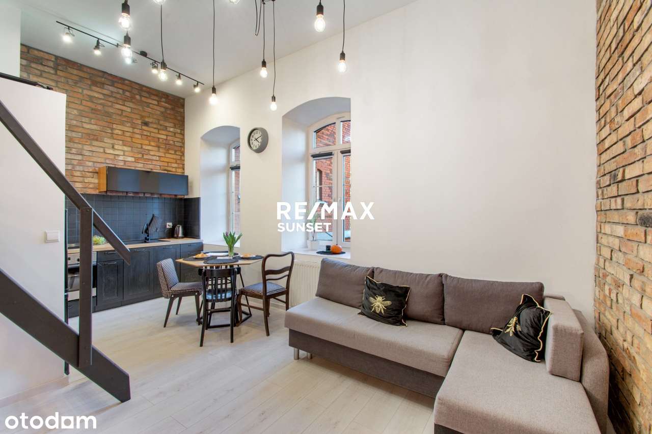 Klimatyczna kawalerka z antresolą w centrum - Pełny obrazek: 5/16