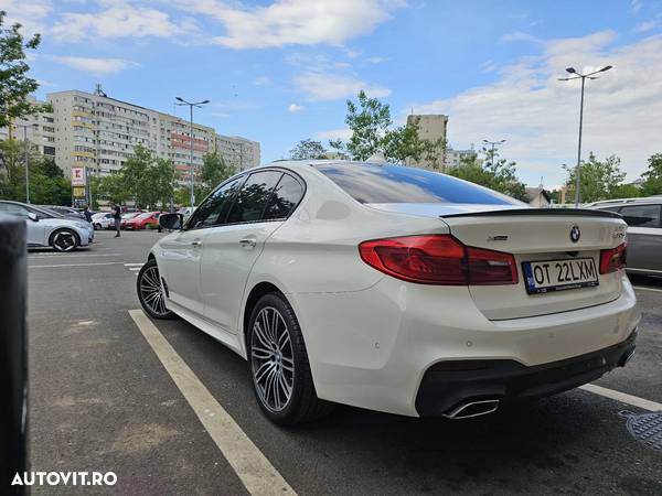 BMW Seria 5 530d xDrive AT - 6