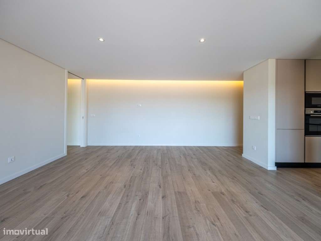 Apartamento T3 Moderno com Varanda e Churrasqueira - Praia de Santa...-3