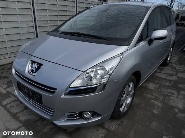 Peugeot 5008 2.0 HDi Premium - 2