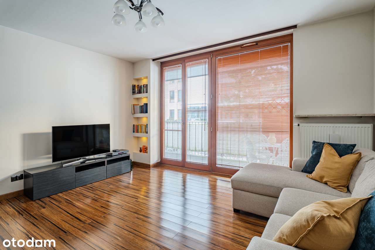 Ciche  2 pokoje z dużą loggią | Lazurowa | Kameralne osiedle-1