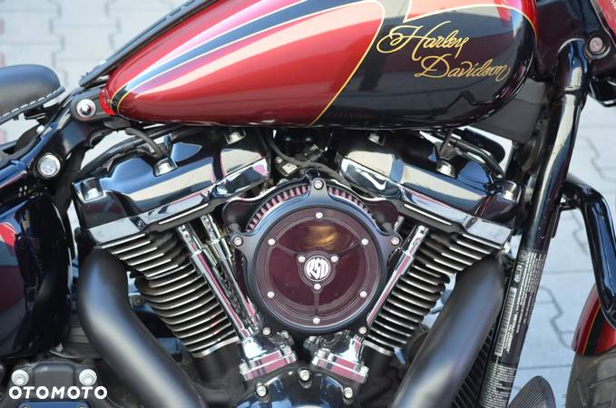 Harley-Davidson Softail Heritage Classic - 23